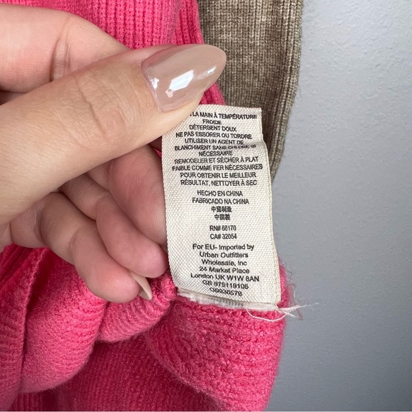 Free People Oversized Colorblock Turtleneck Sweater - XS - Picture 6 of 9